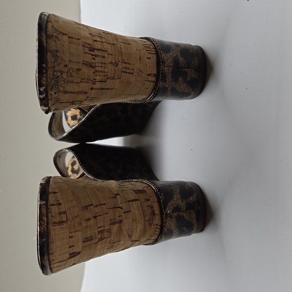 Steve Madden Cheetah Wedges - Picture 4 of 8